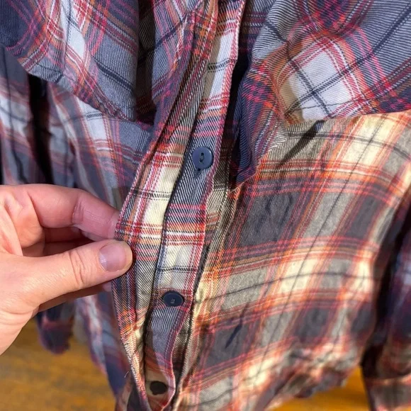 Mossimo Plaid Blouse - Picture 3 of 7